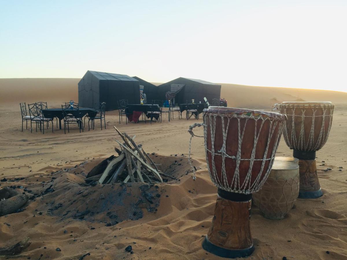 Camel Trekking Camp Мерзуга Экстерьер фото