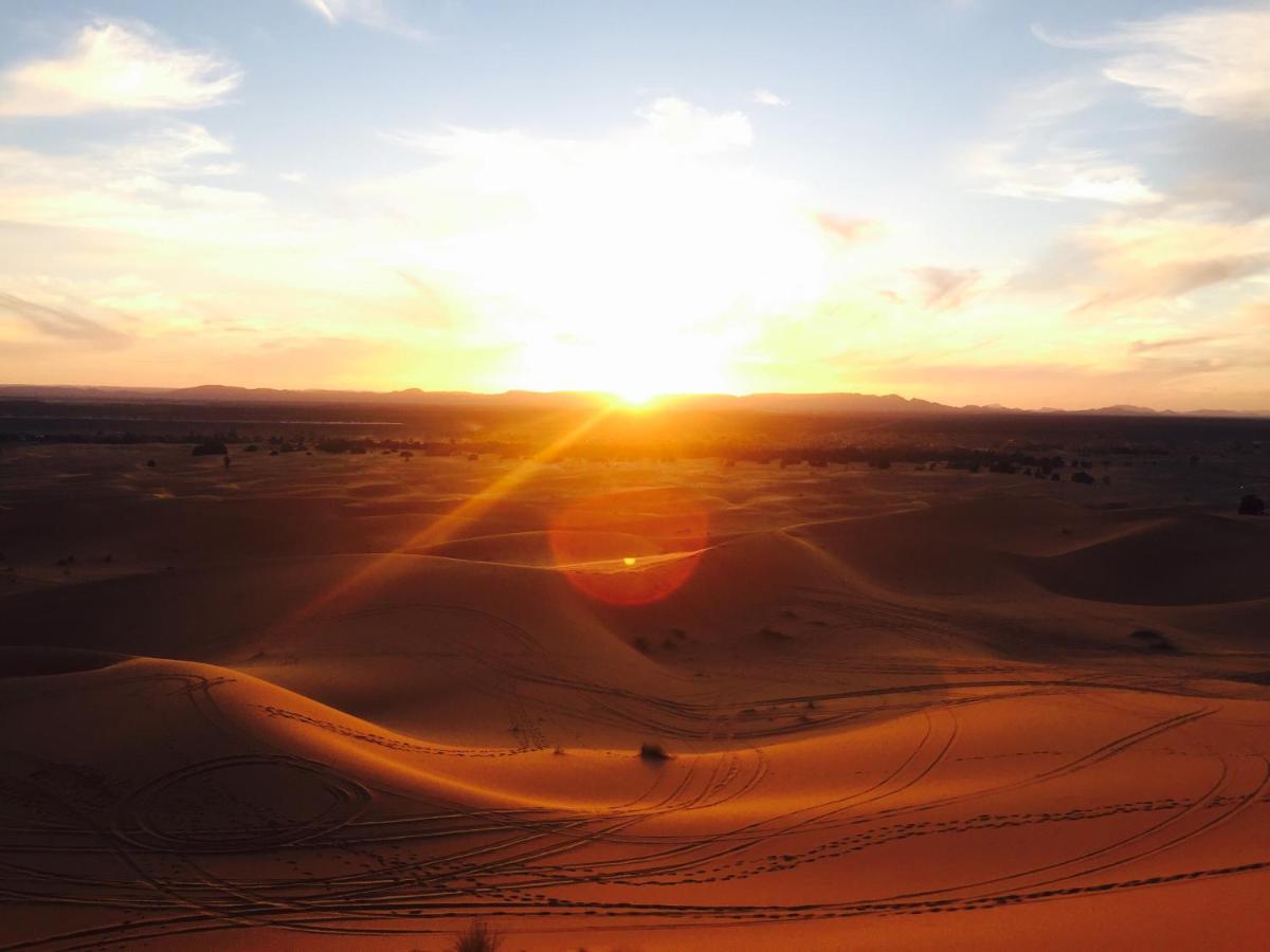 Camel Trekking Camp Мерзуга Экстерьер фото