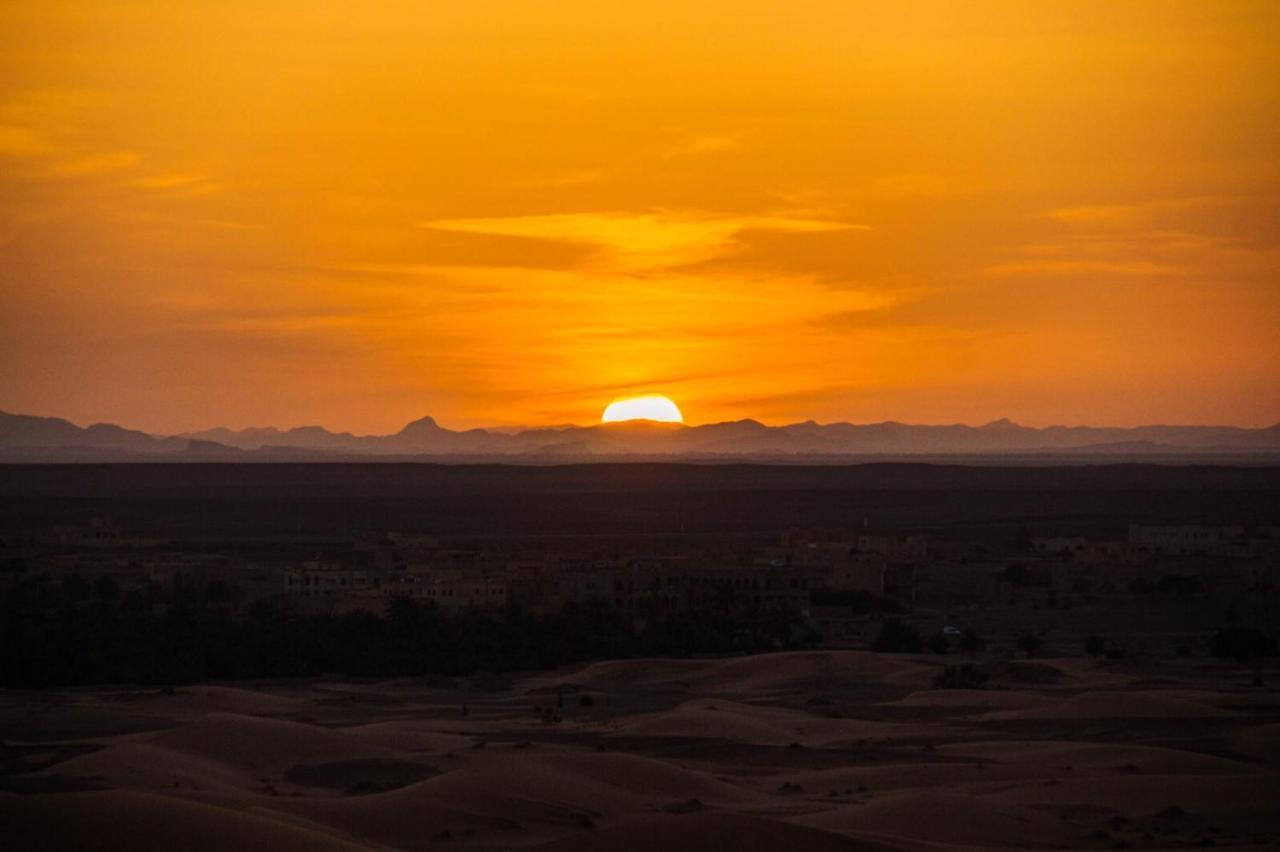 Camel Trekking Camp Мерзуга Экстерьер фото