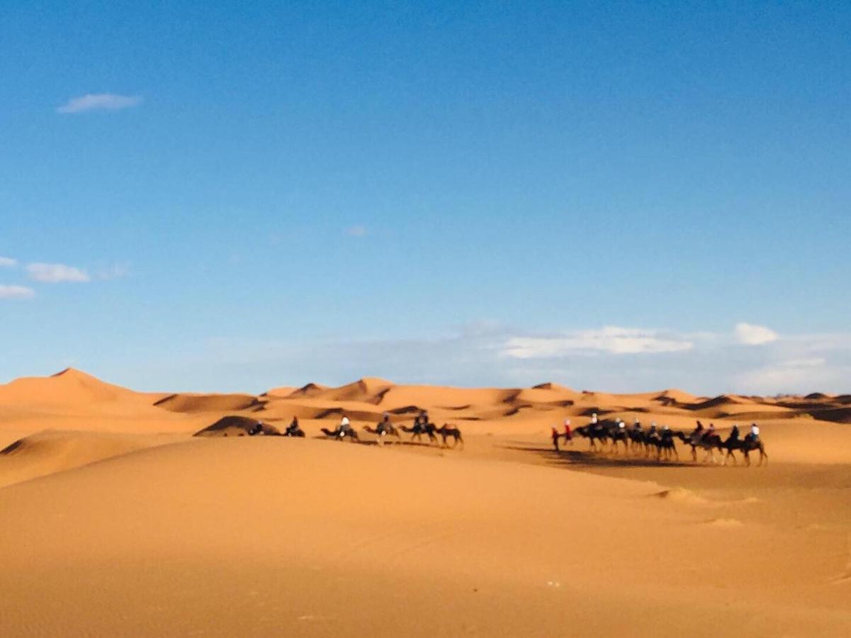 Camel Trekking Camp Мерзуга Экстерьер фото