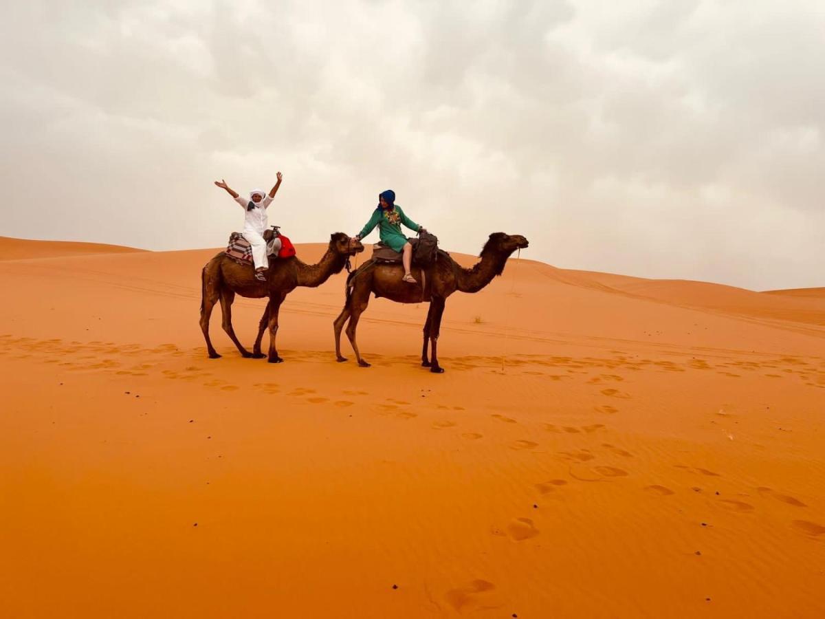 Camel Trekking Camp Мерзуга Экстерьер фото