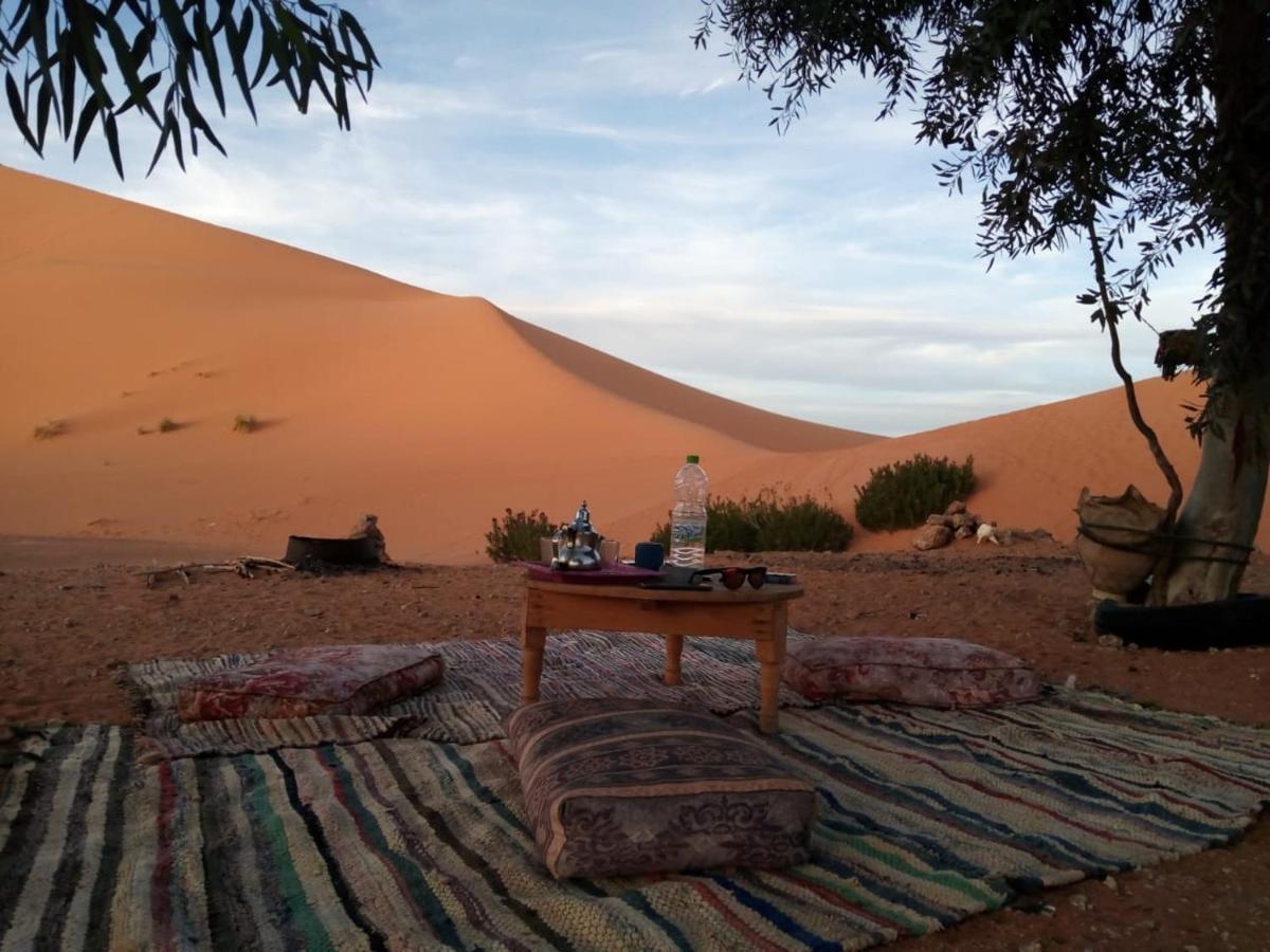 Camel Trekking Camp Мерзуга Экстерьер фото