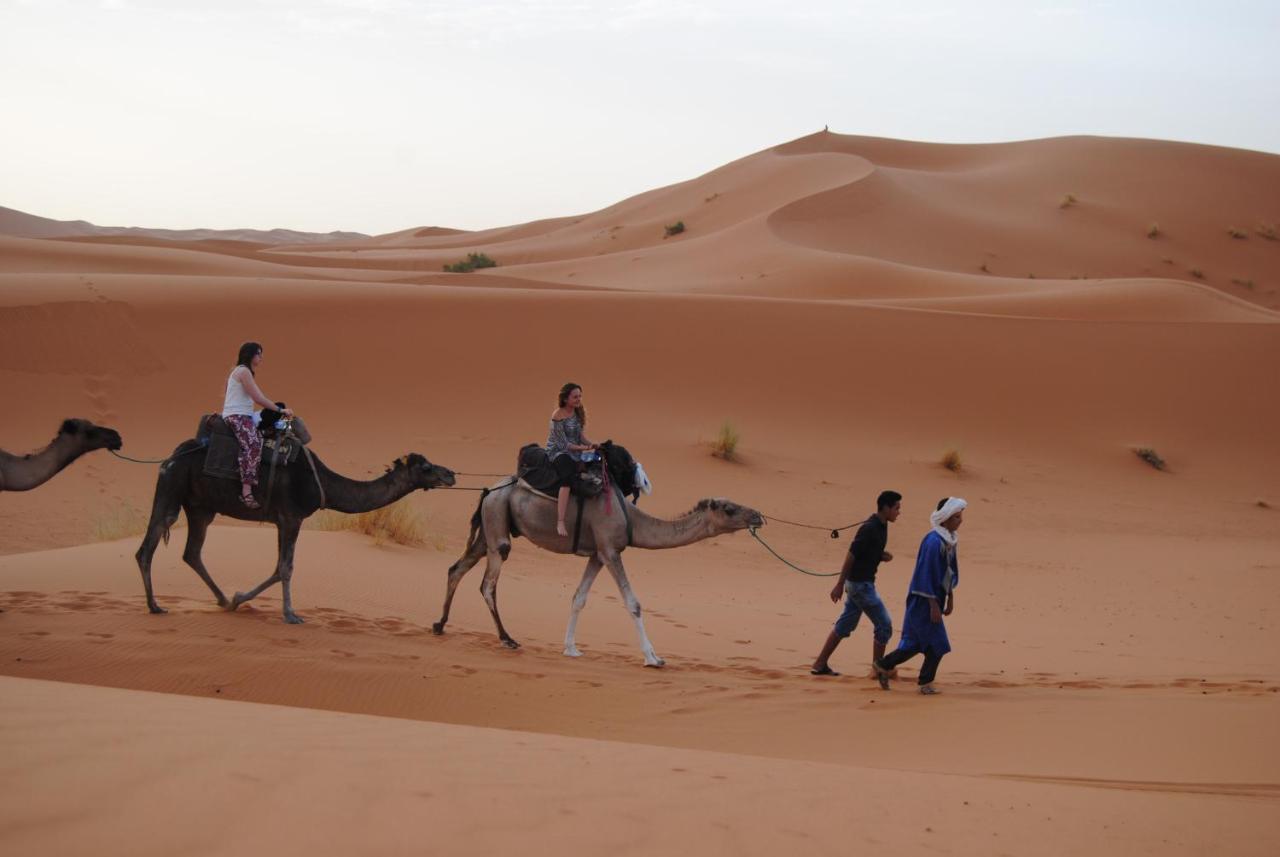 Camel Trekking Camp Мерзуга Экстерьер фото