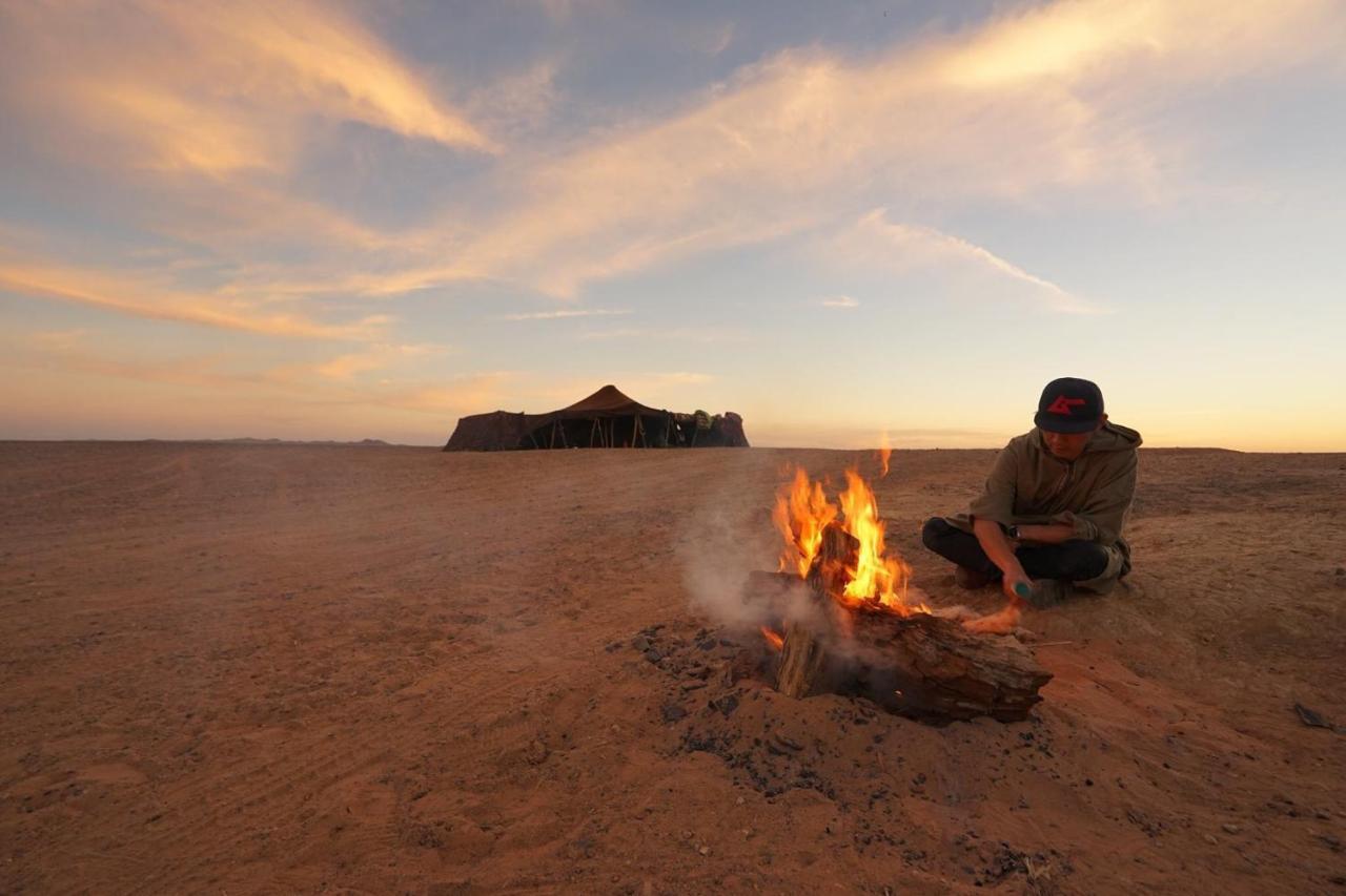 Camel Trekking Camp Мерзуга Экстерьер фото